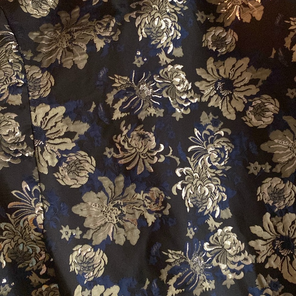 Venus size 4 fit and flare party dress - Picture 11 of 12